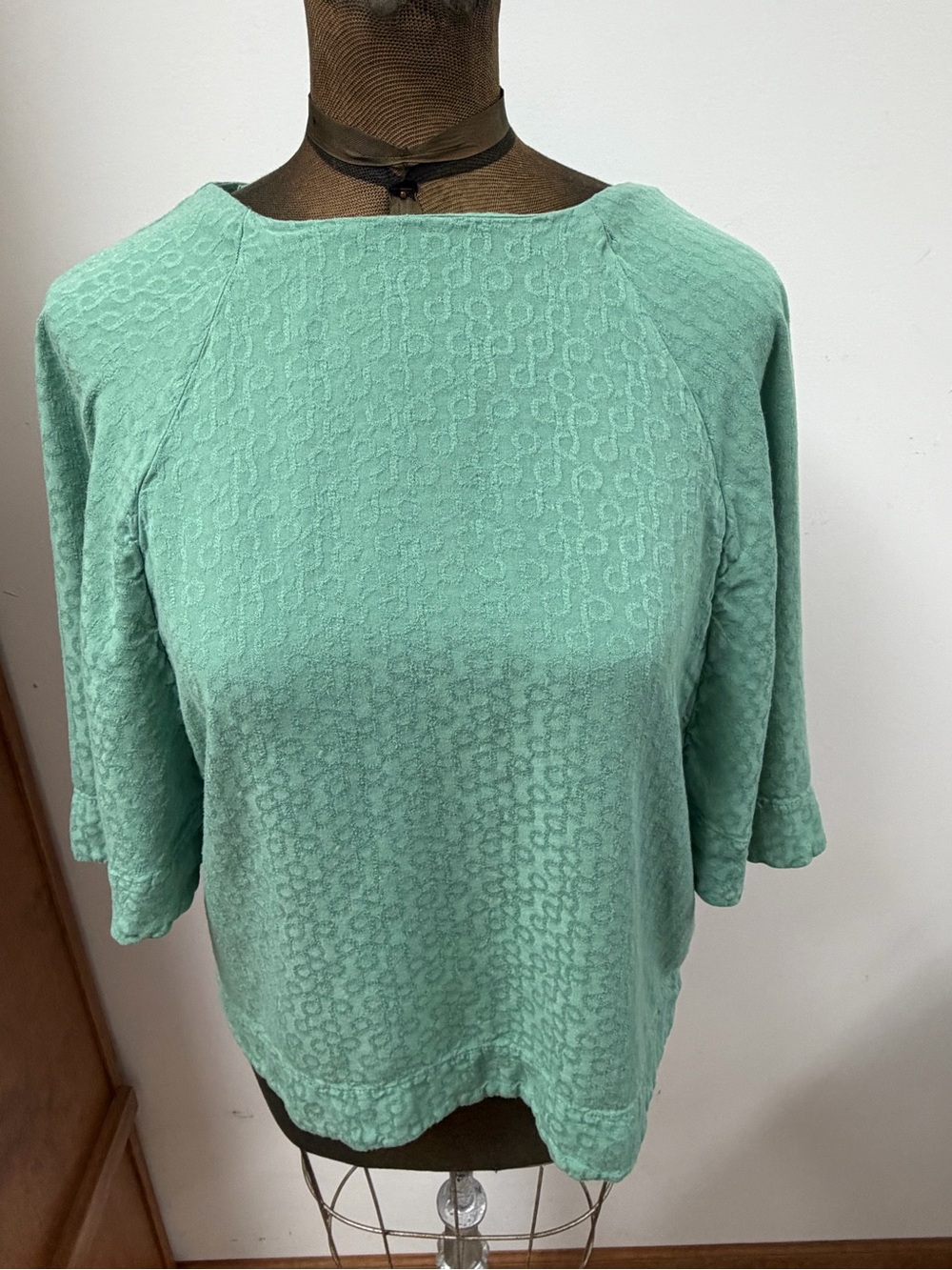 Ann Taylor Factory Mint Green Textured Boatneck Top